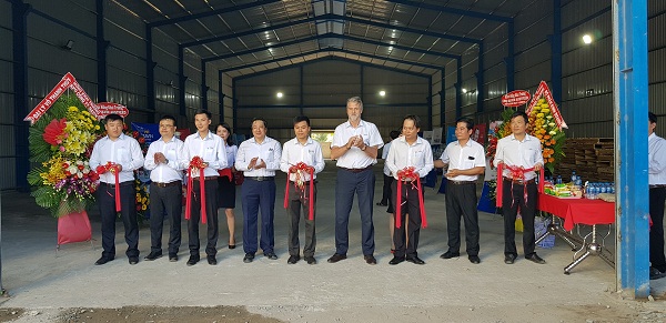 Tập đoàn Mavin mở kho thức ăn chăn nuôi tại Tiền Giang
