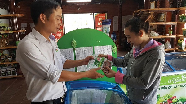 Thừa Thiên Huế: Liên kết chăn nuôi, tiêu thụ lợn hữu cơ