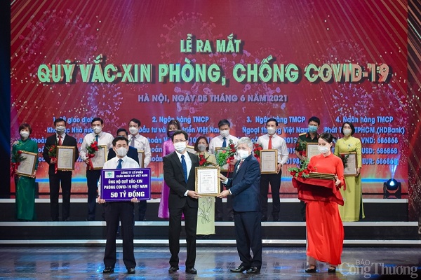 C.P. Việt Nam ủng hộ 50 tỷ đồng vào Quỹ vắc-xin phòng, chống Covid-19