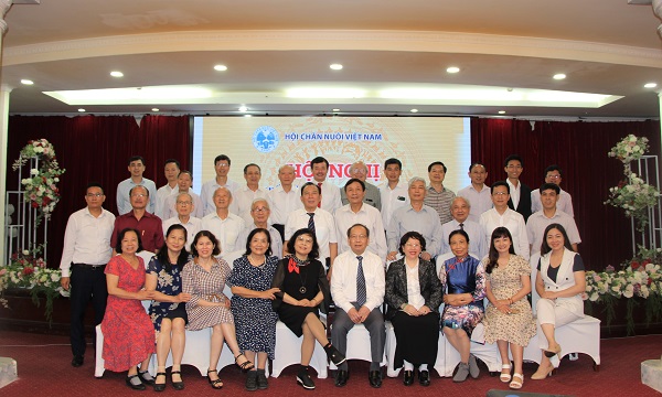 Hội Chăn nuôi Việt Nam: Tổ chức thành công hội nghị Ban chấp hành lần thứ 5, khóa VI, nhiệm kỳ 2017-2022