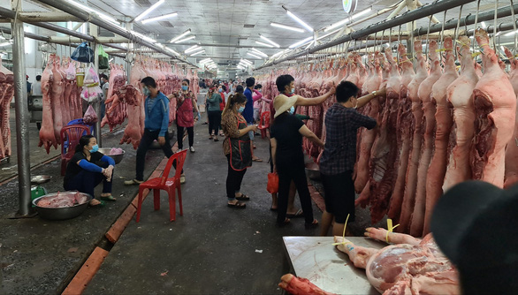 60% heo Đồng Nai khó tiêu thụ do chợ Hóc Môn đóng cửa