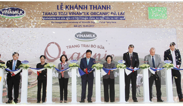Khánh thành Trang trại bò sữa Organic tiêu chuẩn châu Âu tại Việt Nam