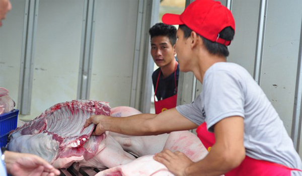 Một tuần, Đồng Nai giải cứu gần 140 tấn thịt heo