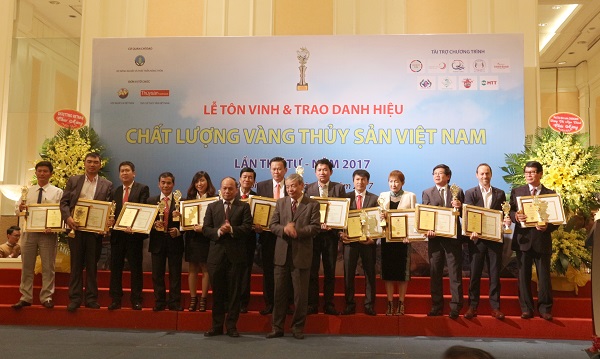 Neovia Việt Nam nhận danh hiệu “Chất lượng Vàng Thủy sản Việt Nam 2017”